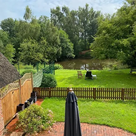 Stilvolle Unter Reet In Windbergen