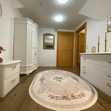 Apartament Stilvolle Unter Reet In *