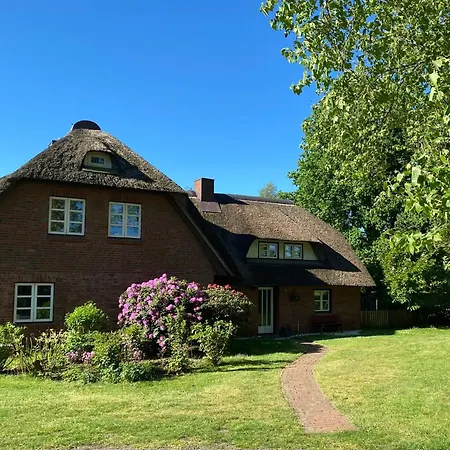 Apartament Stilvolle Unter Reet In Windbergen